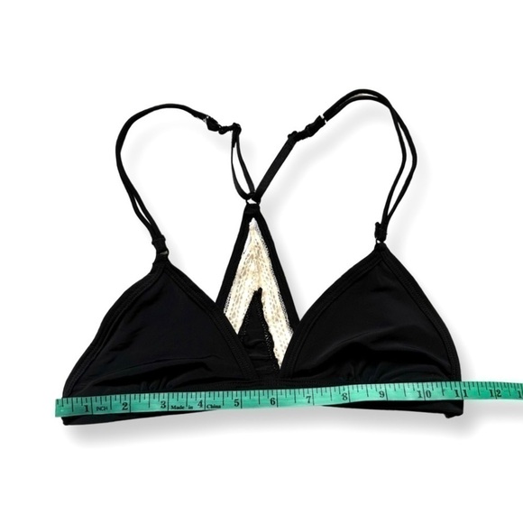 Out From Under Urban Outfitters Black Bralette Lace - Picture 4 of 7